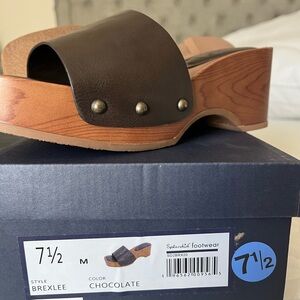 Splendid Chocolate Brown women Sandals